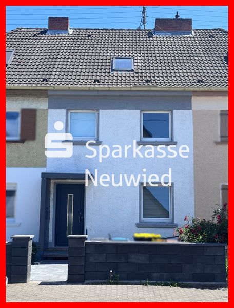 Modernisiertes Reihenmittelhaus mit bestehendem Mietverhältnis